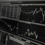 algorithmic-trading-180x180